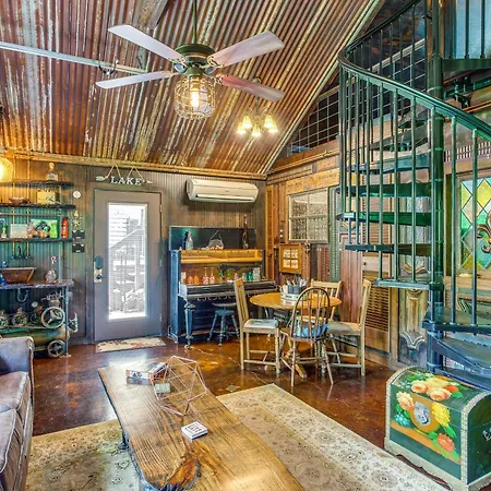 Lake Holbrook Waterfront Vacation Rental With Dock!